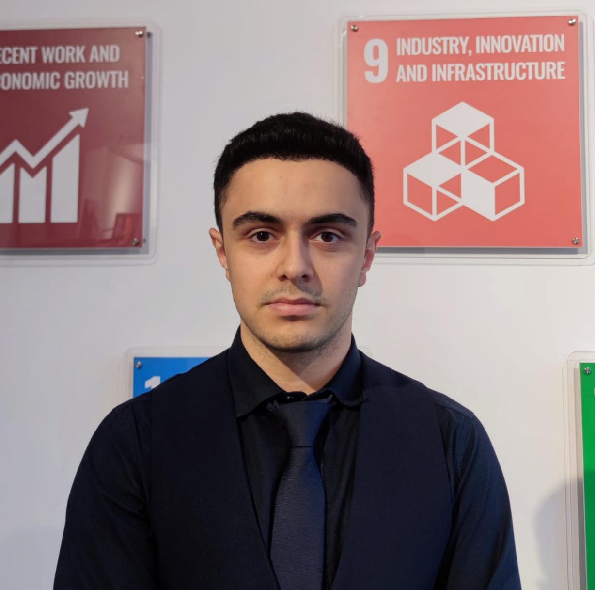 Araz Gulusoy