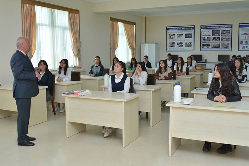 Naxçıvan Dövlət Universitetində artıq ənənə halını alan “Bir gün tələbə” layihəsi növbəti dəfə uğurla icra olunub
