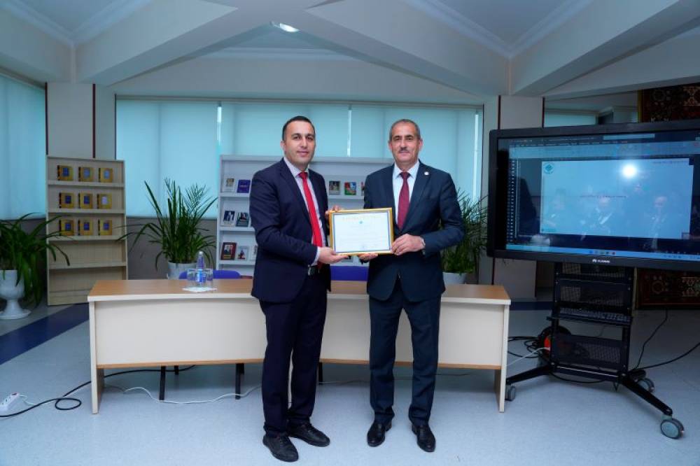 NDU-da Beynəlxalq təlim aylığı çərçivəsində “Mühəndislik ixtisaslarında maşın öyrənməsi və data elmi” adlı təlim keçirilib