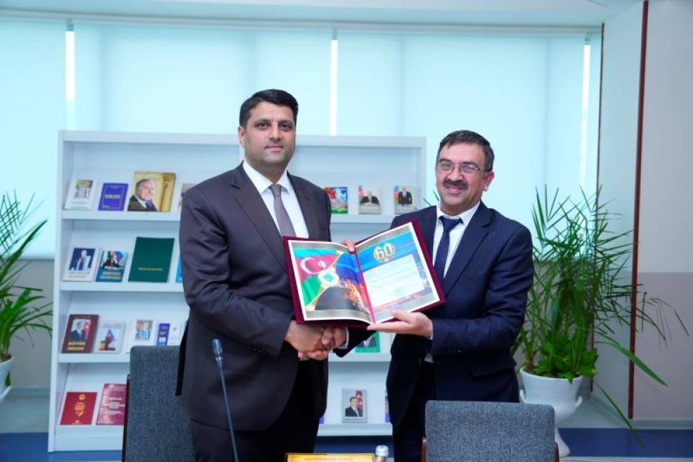 NDU-nun dosenti İman Cəfərovun yubileyi və kitab təqdimatı keçirilib