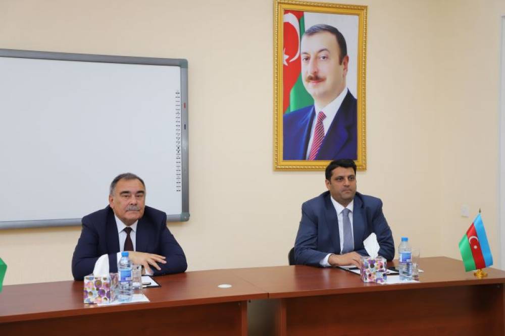 NDU-nun rektoru Elbrus İsayev Bitki Mühafizəsi və Texniki Bitkilər Elmi-Tədqiqat İnstitutunda işgüzar görüş keçirib