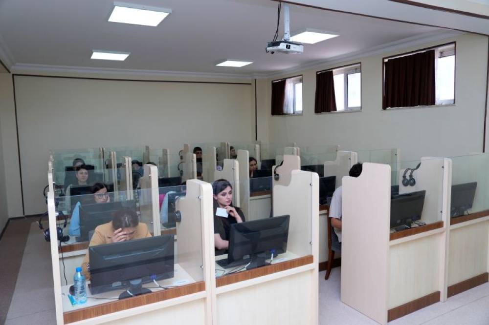 Naxçıvan Dövlət Universitetində növbəti IELTS imtahanı keçirilib