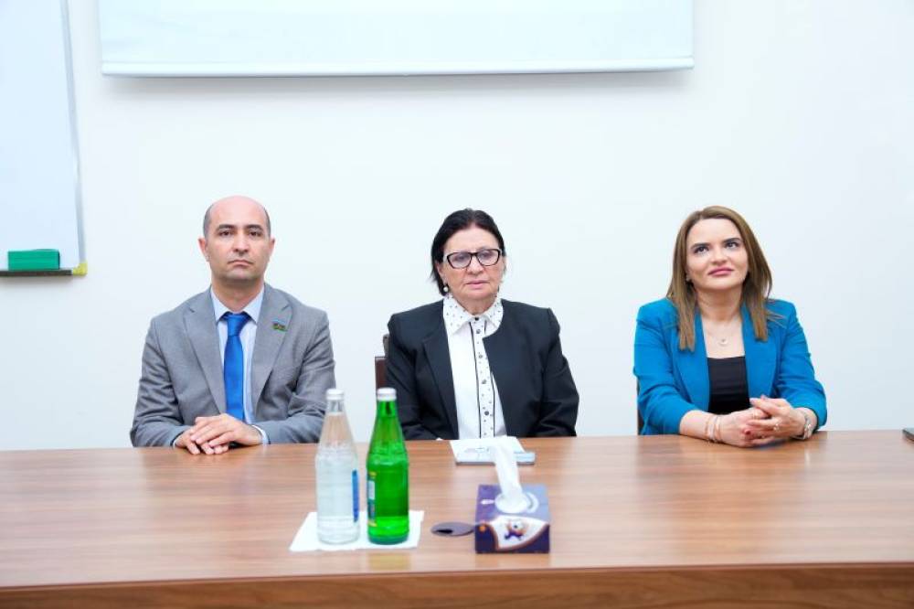 Naxçıvan Dövlət Universitetində Revmatologiya konfransı keçirilib