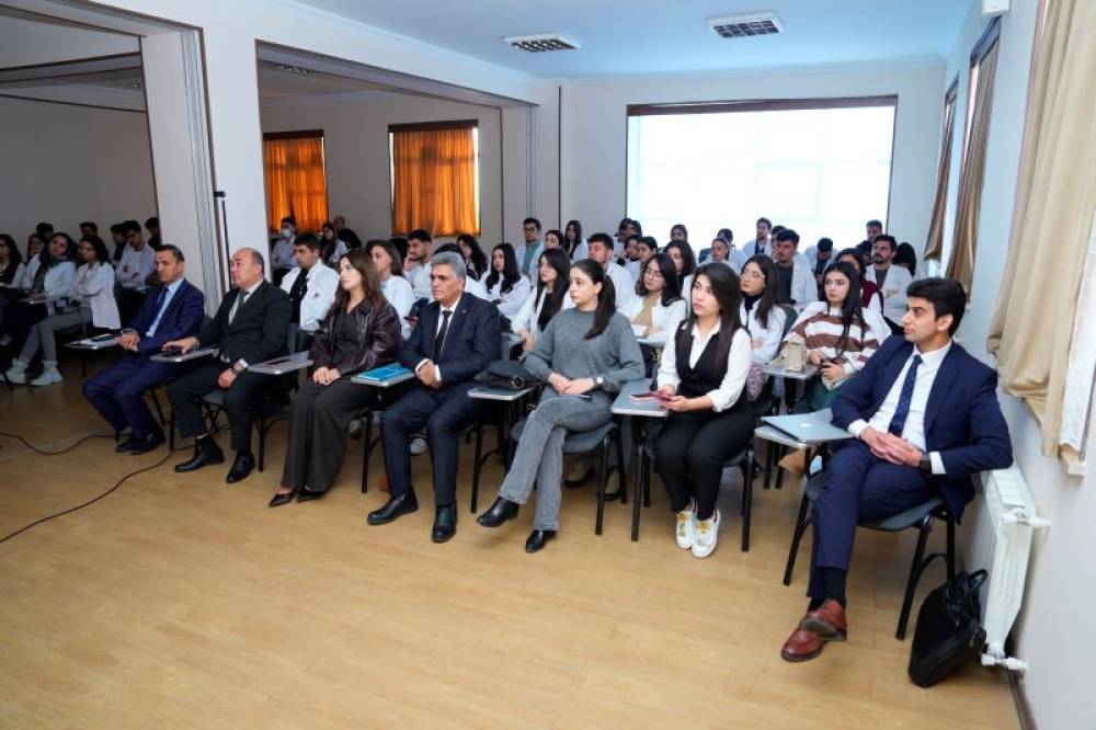 Naxçıvan Dövlət Universitetində “Turan Stomatologiya” adlı konfransı keçirilib