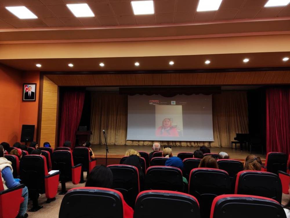 NDU-nun İncəsənət fakültəsinin "Musiqi təlimi" kafedrasının tələbələri üçün onlayn vebinar keçirilib