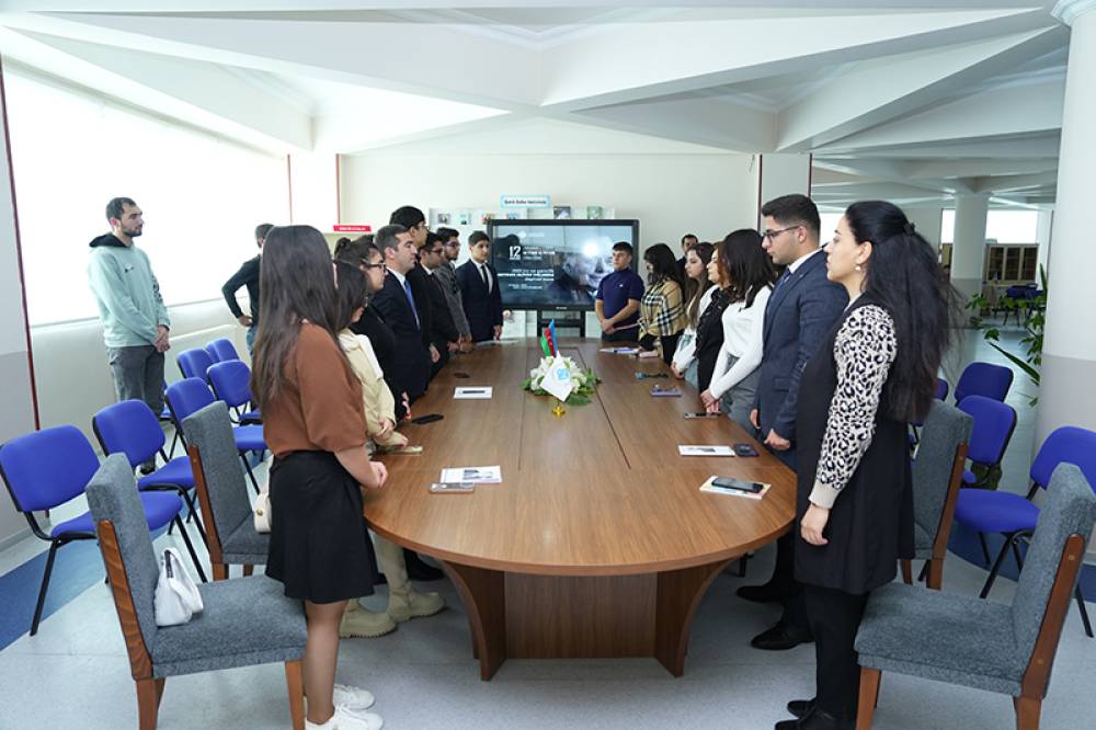 Naxçıvan Dövlət Universitetində “Milli irs və gənclik Heydər Əliyev yolunda” adlı dəyirmi masa keçirilib