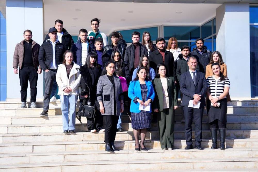 Naxçıvan Dövlət Universitetində “The impact of green transformation on tourism development in Azerbaijan” mövzusunda dəyirmi masa keçirilib