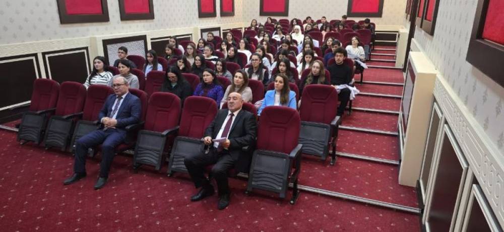 NDU-da professor Rəşid Cabbarov onlayn ustad dərsi keçib