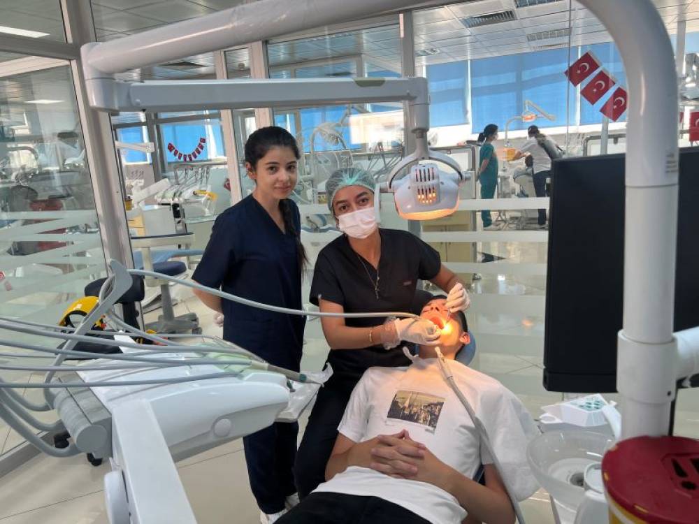 7 iyulda NDU-nun Tibb fakültəsinin 240 nəfərlik həkim, müəllim və tələbələrdən ibarət nümayəndə heyətinin təcrübə proqramına start verilib