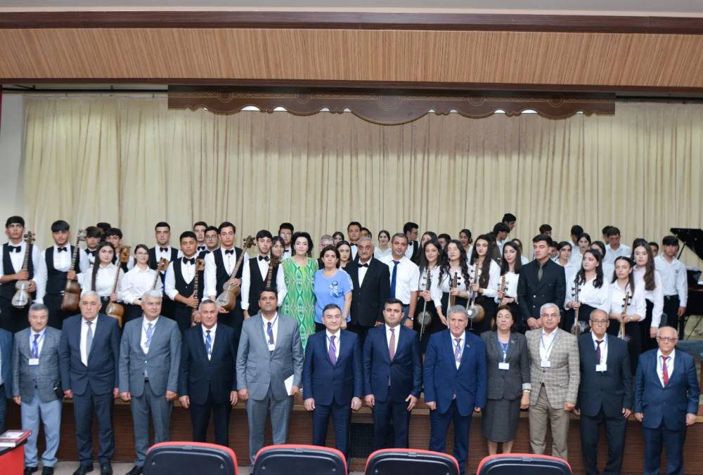 “Naxçıvan Muxtar Respublikasının yaranması: keçmişdən bu günə və sabaha” mövzusunda elmi konfrans keçirilib