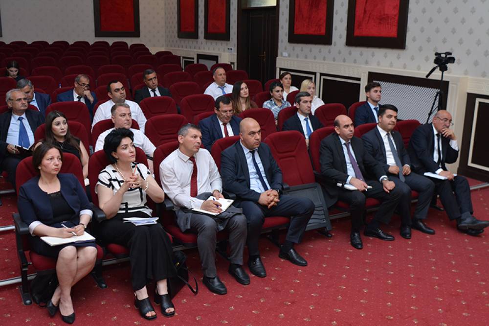 Naxçıvan Dövlət Universitetində Korrupsiyaya qarşı mübarizənin gücləndirilməsinə dair tədbir keçirilib