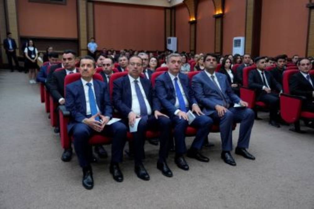 Naxçıvan Dövlət Universitetinin tələbələri üçün “Dövlət sektorunda audit” mövzusunda keçirilən təlimlər yekunlaşıb