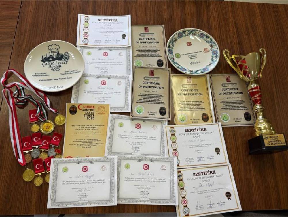 Naxçıvan Dövlət Universiteti İstanbulda Beynəlxalq Kulinariya yarışında uğurları ilə tanındı