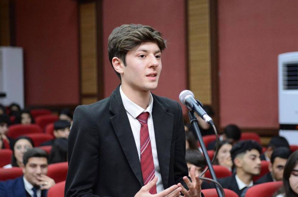 Naxçıvan Dövlət Universitetinin tələbəsinin Rumıniyanın Stefan cel Mare Universitetinə mobilliyi məqsədəuyğun hesab olunub.