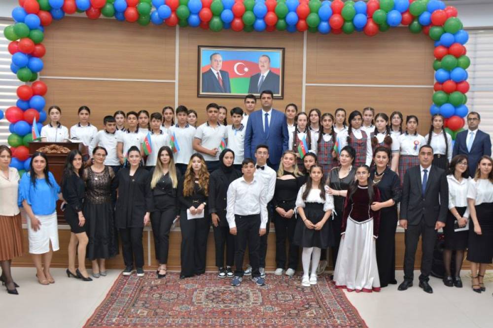 Naxçıvan Dövlət Universitetinin Beynəlxalq məktəbində 28 May-Müstəqillik Günü qeyd edilib