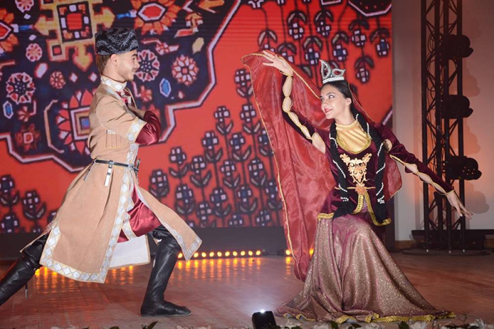 Naxçıvan Dövlət Universitetinin Musiqi Kollecinin tələbələri “Sən elə bir zirvəsən” adlı respublika ifa  müsabiqəsində uğur qazanıblar