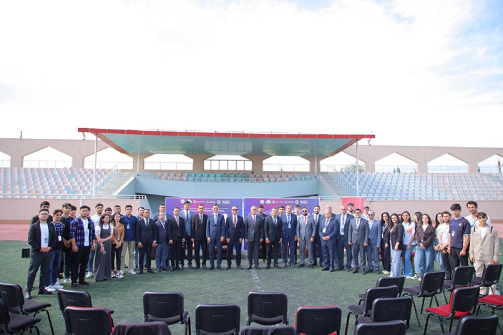 Şərurda gənclər üçün kibertəhlükəsizliklə bağlı düşərgə təşkil olunub