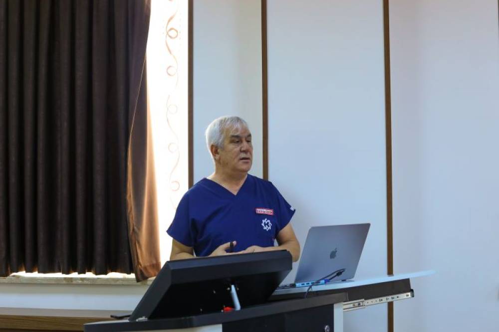 NDU-da “Elmi araşdırmalardan jurnallara: Effektiv məqalə yazma” mövzusunda təlim keçirilib