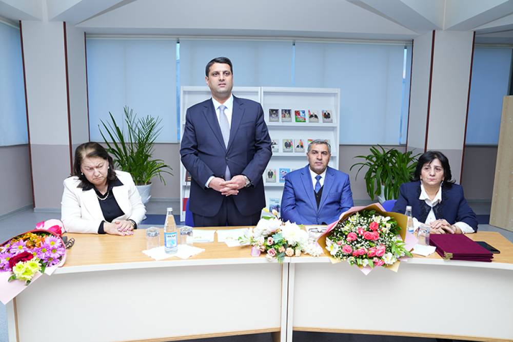 Ali təhsil ocağının müəllimlərinə yubiley tədbiri keçirilib