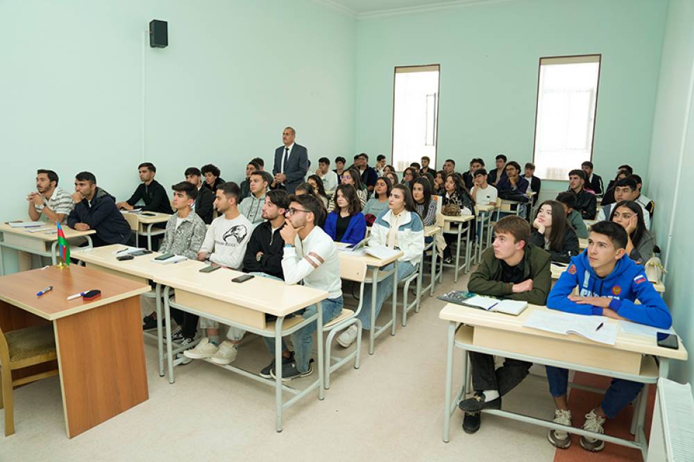 Naxçıvan Dövlət Universitetinin Memarlıq və mühəndislik fakültəsində “Yazılımda proje yönetimi” mövzusunda vebinar keçirilib 