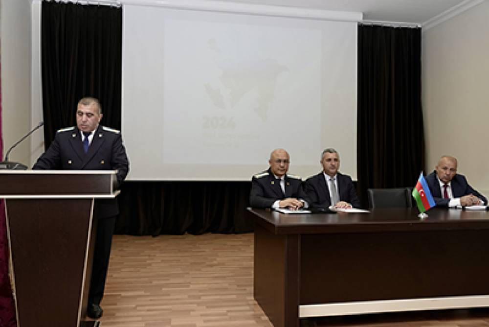 Naxçıvan Dövlət Universitetində "Yaşıl Dünya Naminə Həmrəylik İli" çərçivəsində "Yaşıl dünya yaşıl təfəkkürdən başlayır" mövzusunda maarifləndirmə tədbiri təşkil olunub